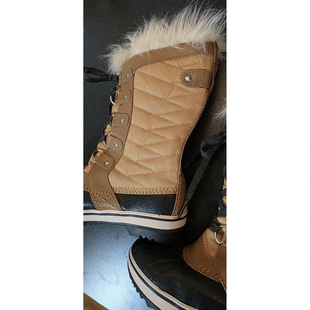 Sorel Tofino II Youth 3 Winter Snow Boots Waterproof Insulated Curry Elk Lace Up